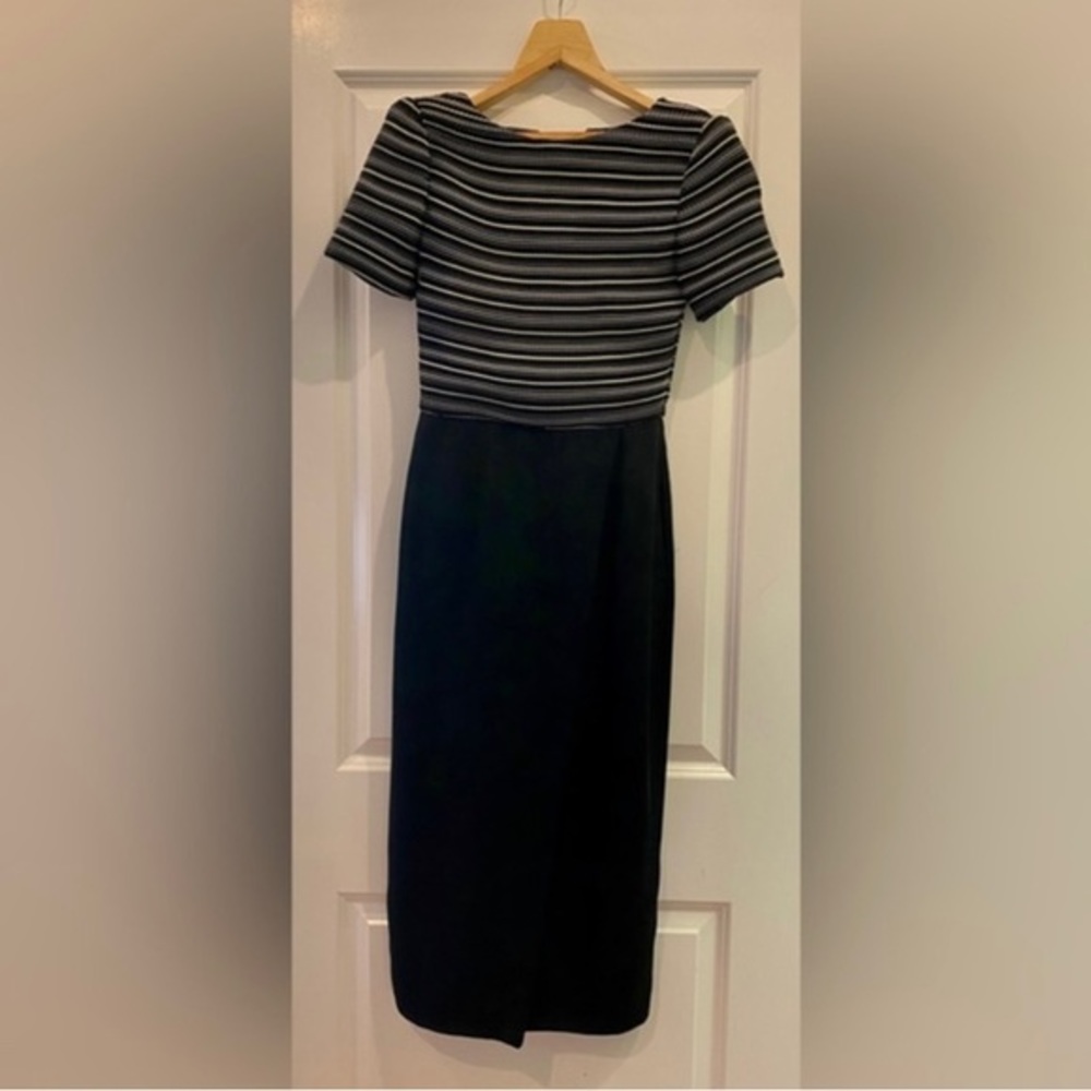 Gillian Elegant Black Dress with Pockets and Fully Lined Women's Size 4